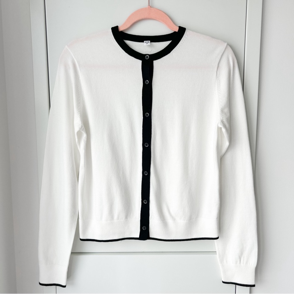 Uniqlo white and black crewneck cardigan